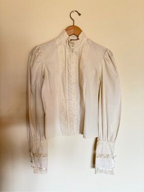 RARE VINTAGE - JESSICA GUNNIES SAN FRANCISCO